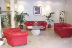 Hotel «Ghibellino», Буонконвенто