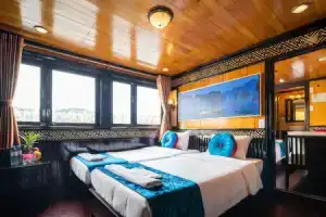 Отель «Swan Cruises Halong», Халонг