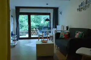 Elbwald-Studio (Adults Only), Хитцаккер