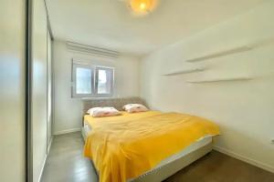 Family Apartment Garden View, Будва