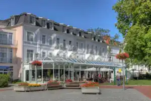 Seetelhotel Pommerscher Hof, Херингсдорф