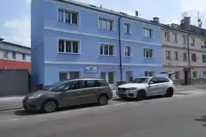 Bluestars Family, Карловы Вары