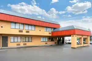 Ramada by Wyndham Coquitlam, Бернаби