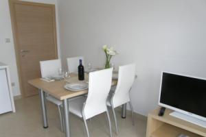 Apartment At the sea - 5 M from the beach : A5 Klek, Riviera Dubrovnik, Клек