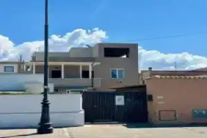 Casa Romano SeaFront, Лидо-ди-Остия
