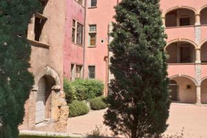 Отель «Hôtel Mercure Lyon Centre Charpennes», Виллербан