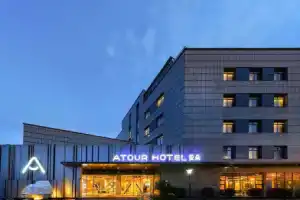 Atour Hotel (Shanghai Hongqiao National Convention & Exhibition Center), Шанхай