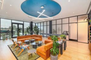 Luxury Apartments by Hyatus at Central Philly, Филадельфия