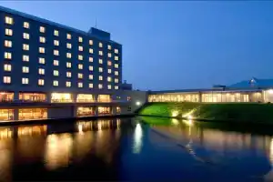 Hotel «Arrowle», Кага