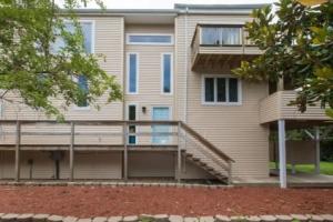 113 B 81st Street Cottage 3 Bedrooms 2 Bathrooms Cottage, Вирджиния Бич