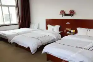 Serene Holiday Hotel, Дали
