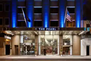 The Pearl Hotel, Нью-Йорк