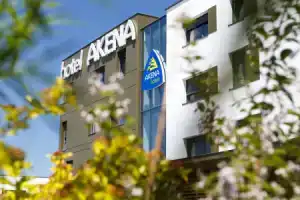 Отель «Akena City Reims Bezannes», Реймс