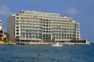 Cavalieri Art Hotel, Сент-Джулианс