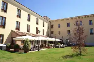 Hotel «Cándido», Сеговия