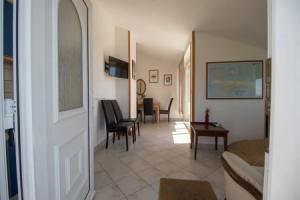 Apartment Iva, Раб