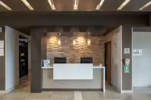 Wingate by Wyndham Kanata West Ottawa, Оттава