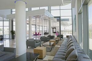 West Tel Aviv- All Suites Hotel By The Sea, Тель-Авив