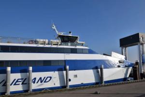 Luxurious Holiday Home in the Dunes, Near the Beach of Vlieland, Ост-Влиланд