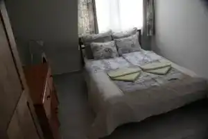 Maimi Tours, Балатональмади