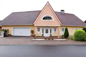 Cozy Apartment in Gerolstein with Garden, Герольштайн