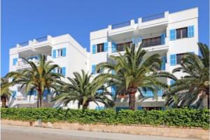 Sema Apartamentos, Кала-Бона