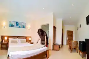 Anjary Hotel, Антананариву