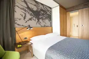 Hotel «Dubrovnik Palace», Дубровник