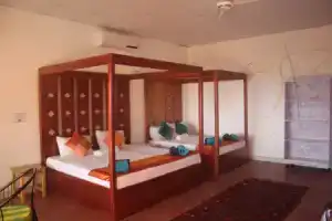 Гостевой дом «Golden Beach Cottages», Тринкомали