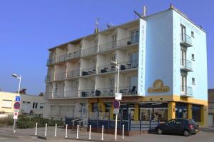 Hotel «Le Transat Bleu», Дюнкерк