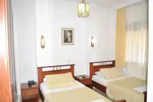 Hotel «Bleta», Гирокастра