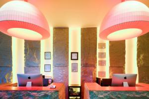 The One Boutique Hotel, Куинс