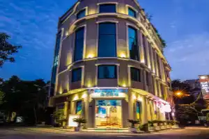Halo Hanoi Hotel, Ханой