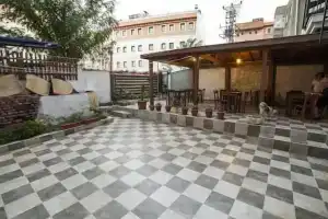 Ada Kale Pansiyon, Чанаккале