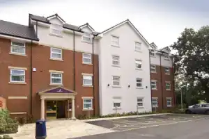 Premier Inn Birmingham Central Hagley Road, Бирмингем