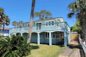 Peach on the Beach by Tybee Vacation Rentals, Тиби-Айленд