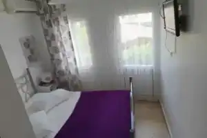 Seda Pansiyon, Чешме