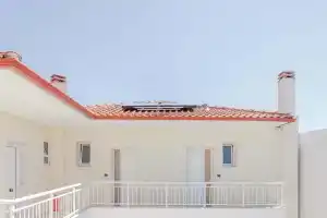 Kentro Luxury Suites, Ханиоти