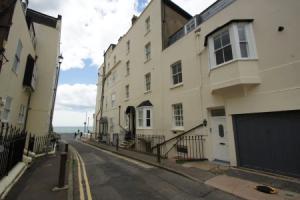 Marine Cottage Parking by Brighton Holiday Lets, Брайтон