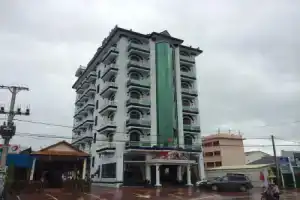 Emerald Bb Battambang Hotel, Баттамбанг