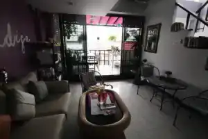 Hua Hin Paradise Guesthouse, Хуахин