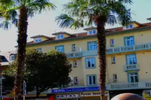 Отель «Hôtel La Croix Blanche», Тарб
