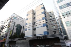 Prince Hotel, Сеул
