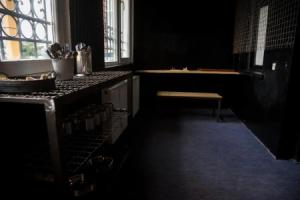 Alcatraz Jail-Hostel, Тбилиси