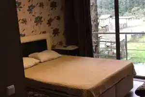 Hotel on Takaishvili 67, Уреки