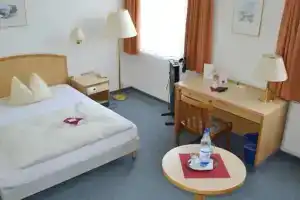 Hotel GLITZ, Хамм