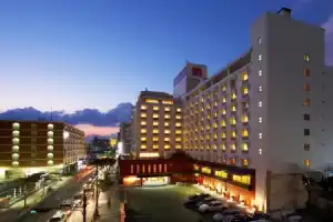 Nest Hotel Naha Nishi, Наха