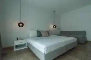 Dracos Hotel, Парга