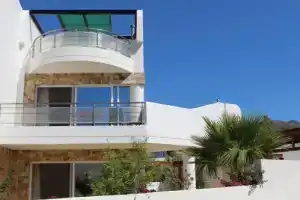 Grapevines Villas 12, Макриялос
