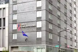 Отель «Hilton Garden Inn Long Island City», Куинс